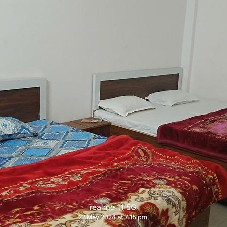 Geeta Dham Hotel Vrindāvan Eksteriør billede